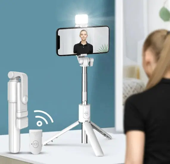 GlowPro Selfie Stick