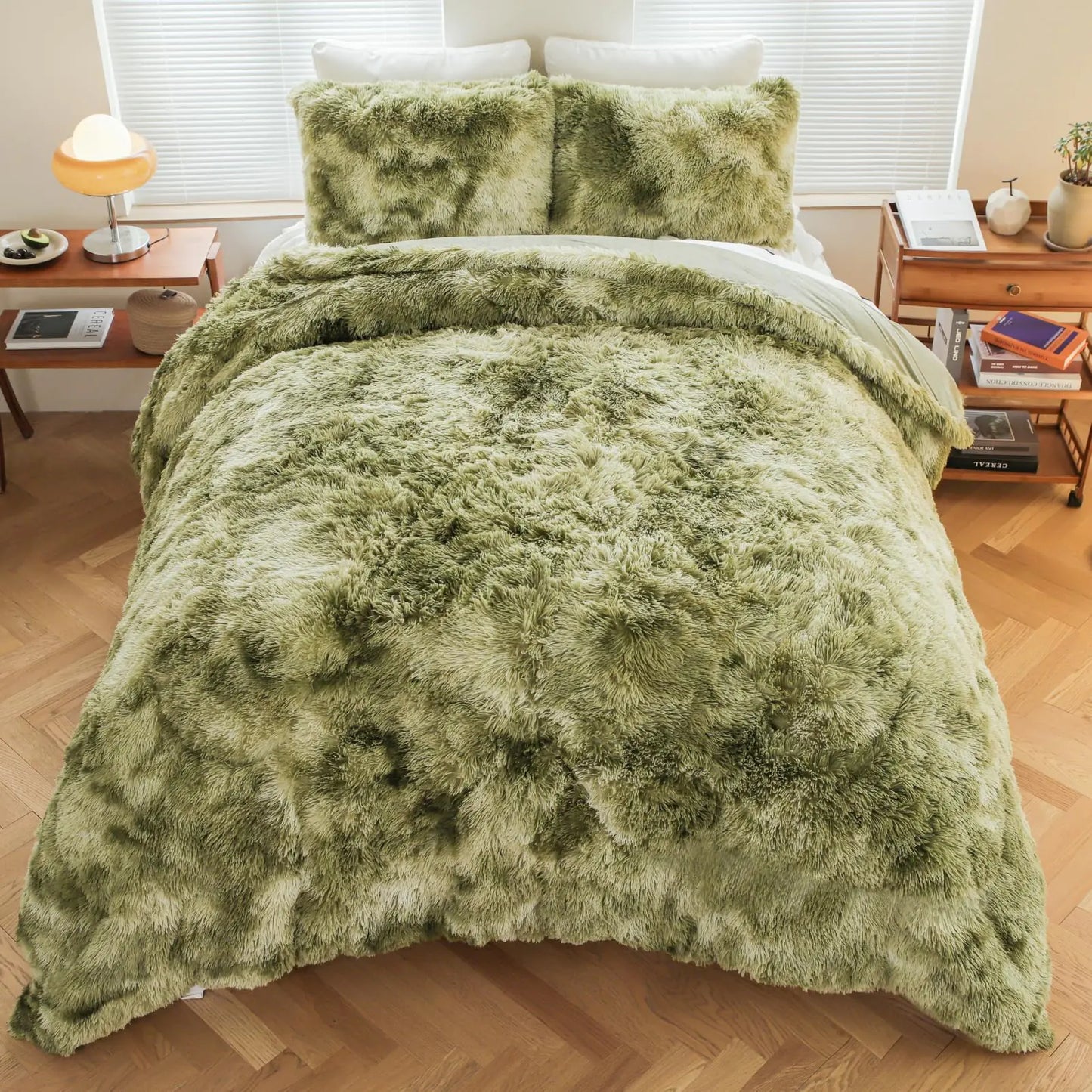 Auemtyn King Size Shaggy Comforter Set with 2 Pillow Shams3 Pieces Tie Dye Faux Fur Sherpa Washable Luxury Plush Flannel Velvet Furry Bedding Set(KingSage Green)