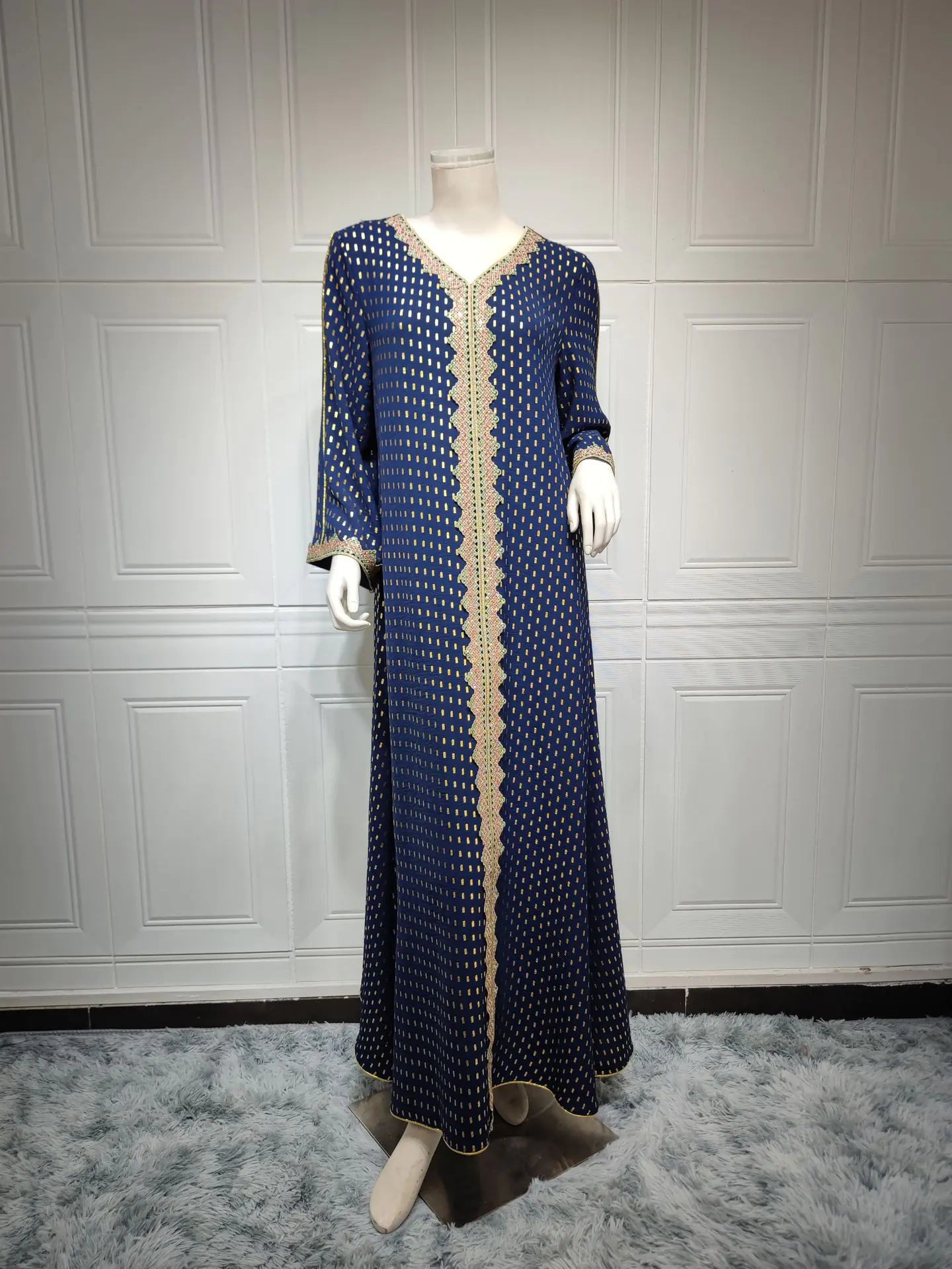 Elegant Summer Muslim Gown in Bronzed Dubai Style