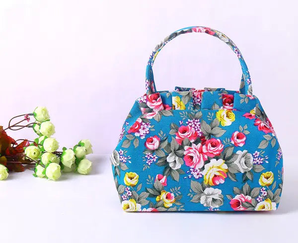 Middle-aged Women's Hand Bag and Accessories Set