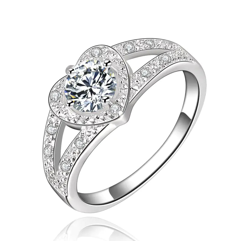 Chic Heart Zirconia Silver Ring