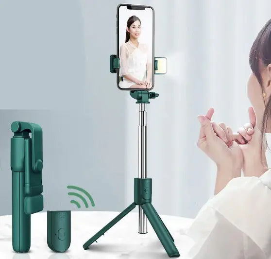 GlowPro Selfie Stick