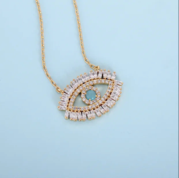 Mystique Cat's Eye Pendant (Blue)