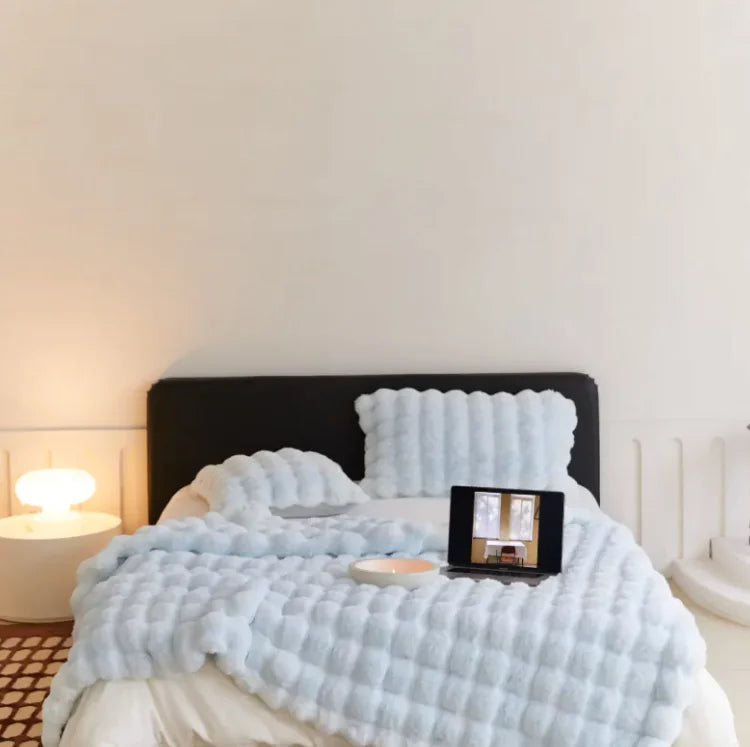 Tuscany Luxury Comfort Blanket