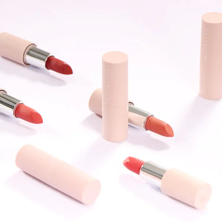 Magnet-Lock Sleek Lipstick