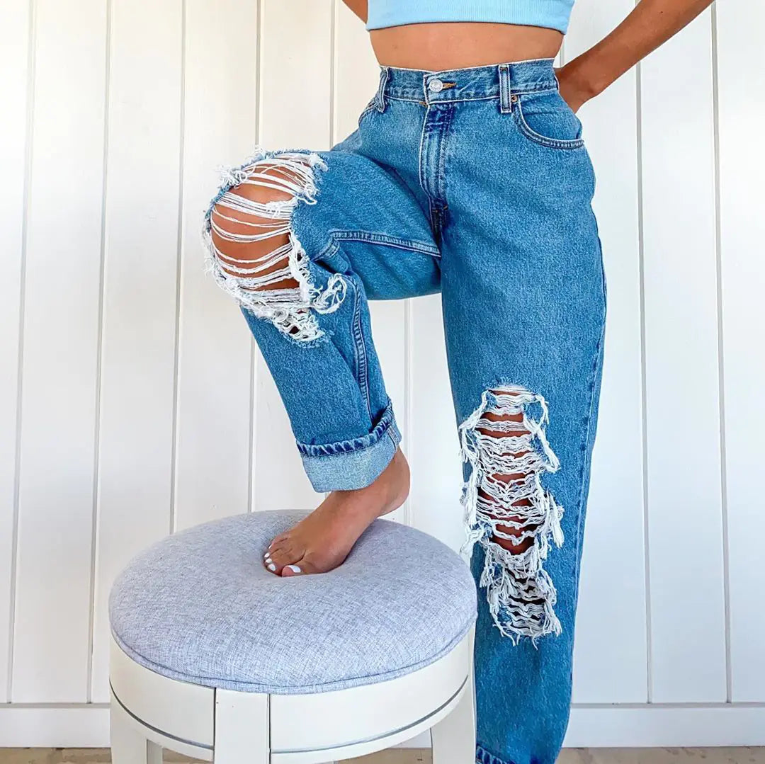 Chic Ripped Women's Jeans