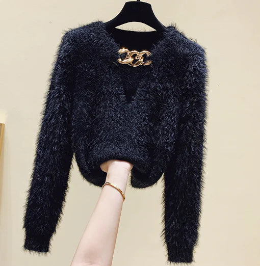 Chic Black Chain Knit Crop Top
