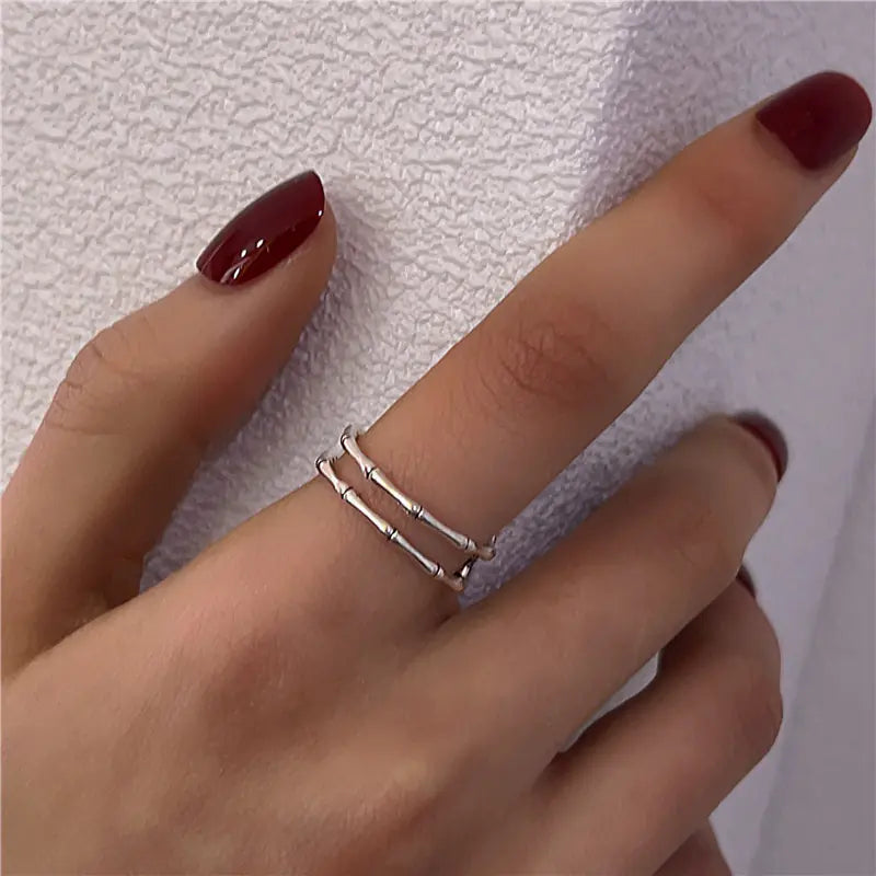 Elegant Vintage Women's Ring