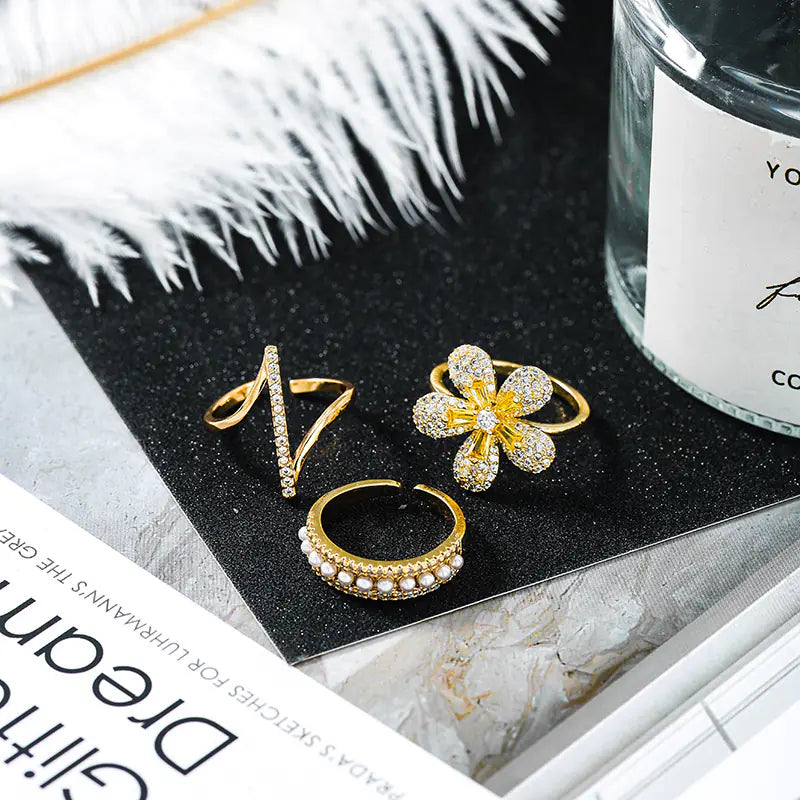 Elegant Adjustable Zircon Flower Ring