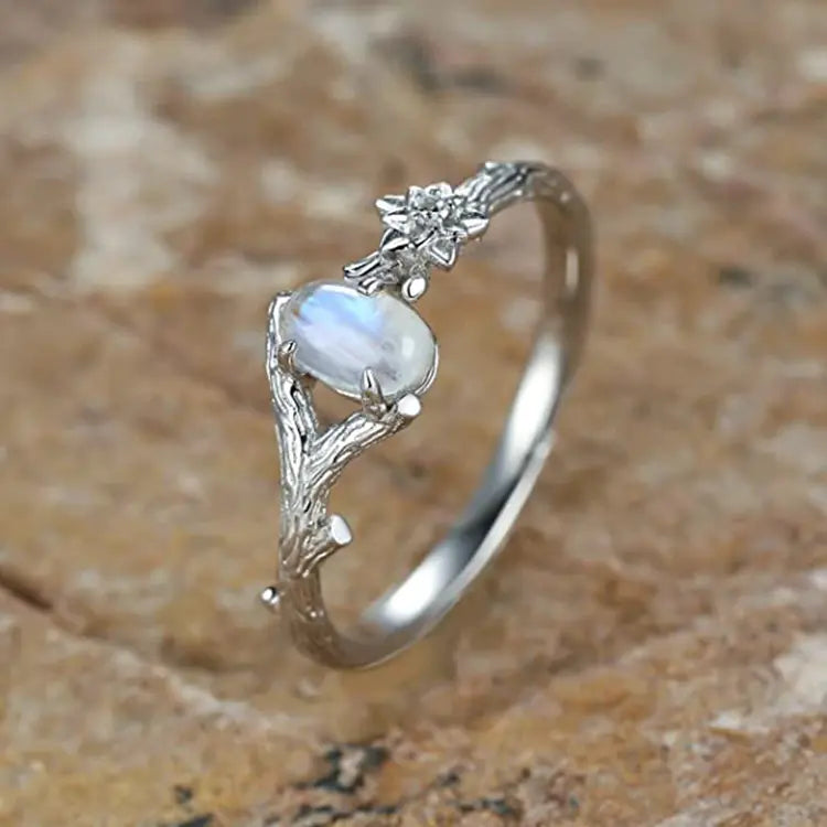 Elegant Moonlight Gemstone Ring