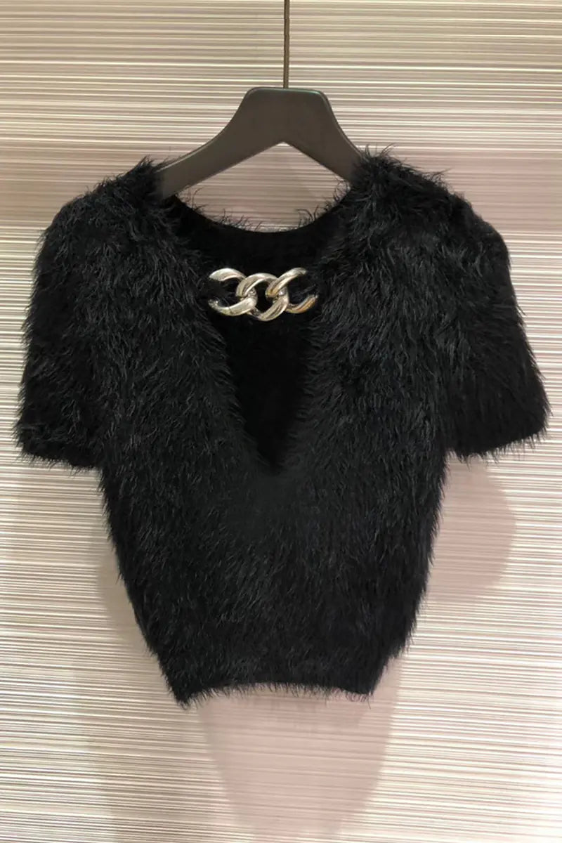 Chic Black Chain Knit Crop Top