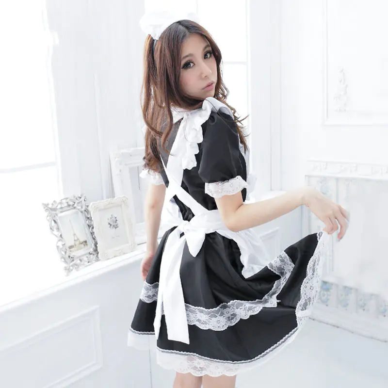 Charming Maid Cosplay Ensemble DS1024