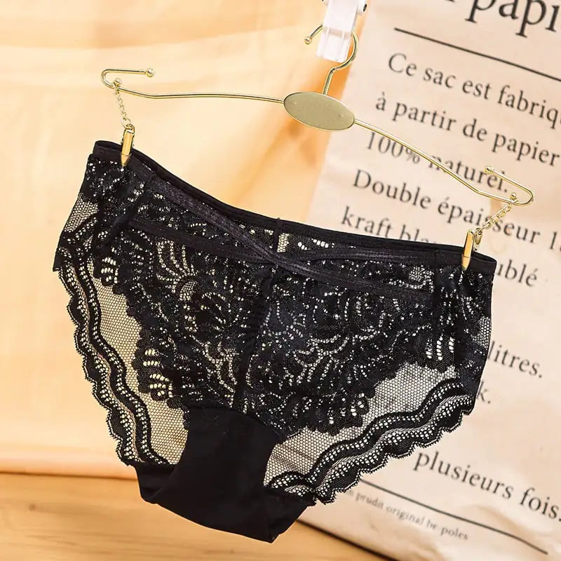Chic Low-Rise Lace Women's Panties