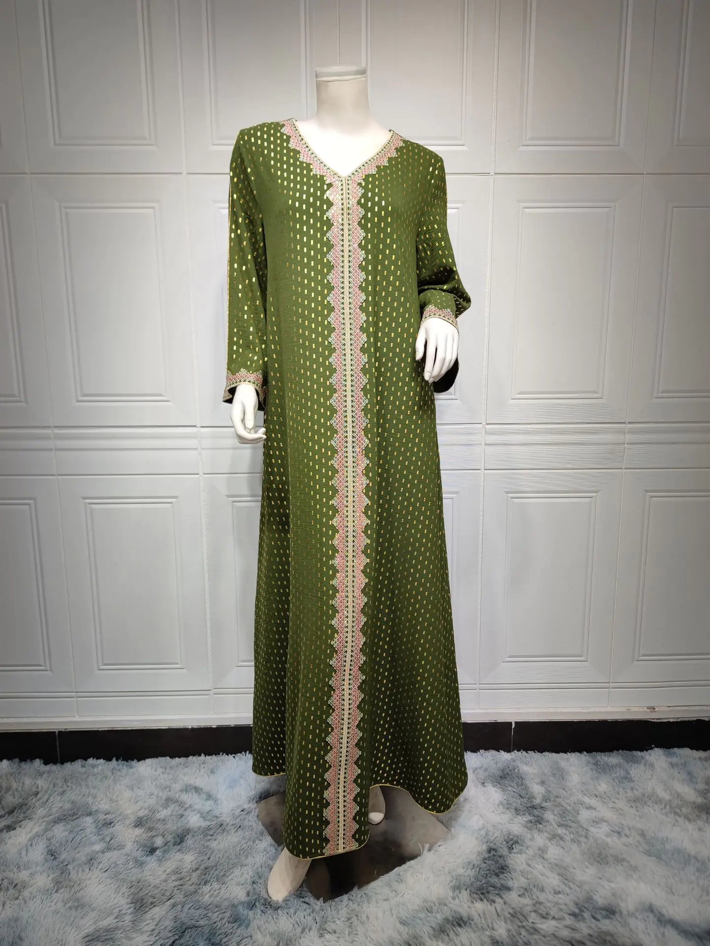 Elegant Summer Muslim Gown in Bronzed Dubai Style