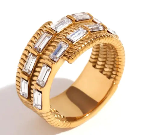 Chic Bamboo Zircon Snake Ring